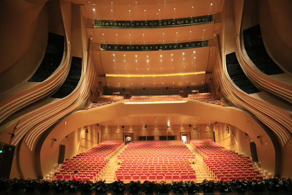 青島鳳凰島綜合文化活動(dòng)中心（鳳凰之舟）項(xiàng)目